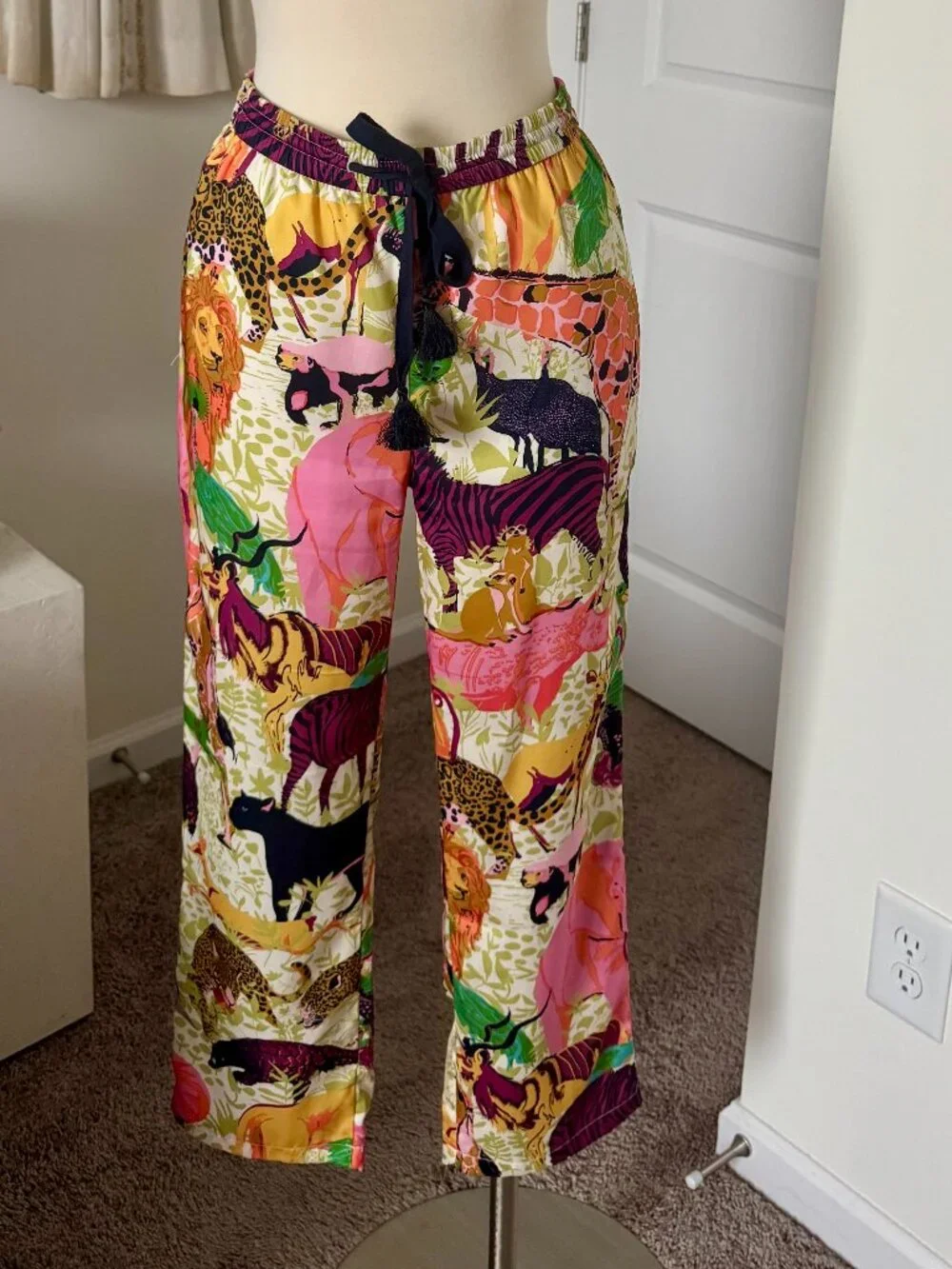 *RARE* J.Crew Size 0 Drapey Wide-leg Pant in Ratti Safari Print Elastic Waist - Picture 2 of 11